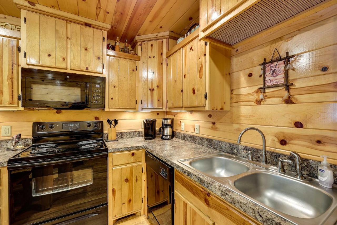 Broken Bow Rental Cabin With Hot Tub And Bar Luaran gambar