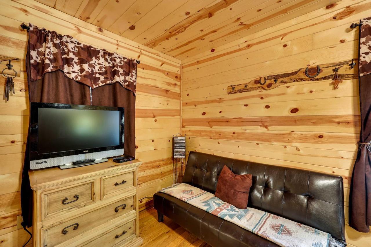 Broken Bow Rental Cabin With Hot Tub And Bar Luaran gambar