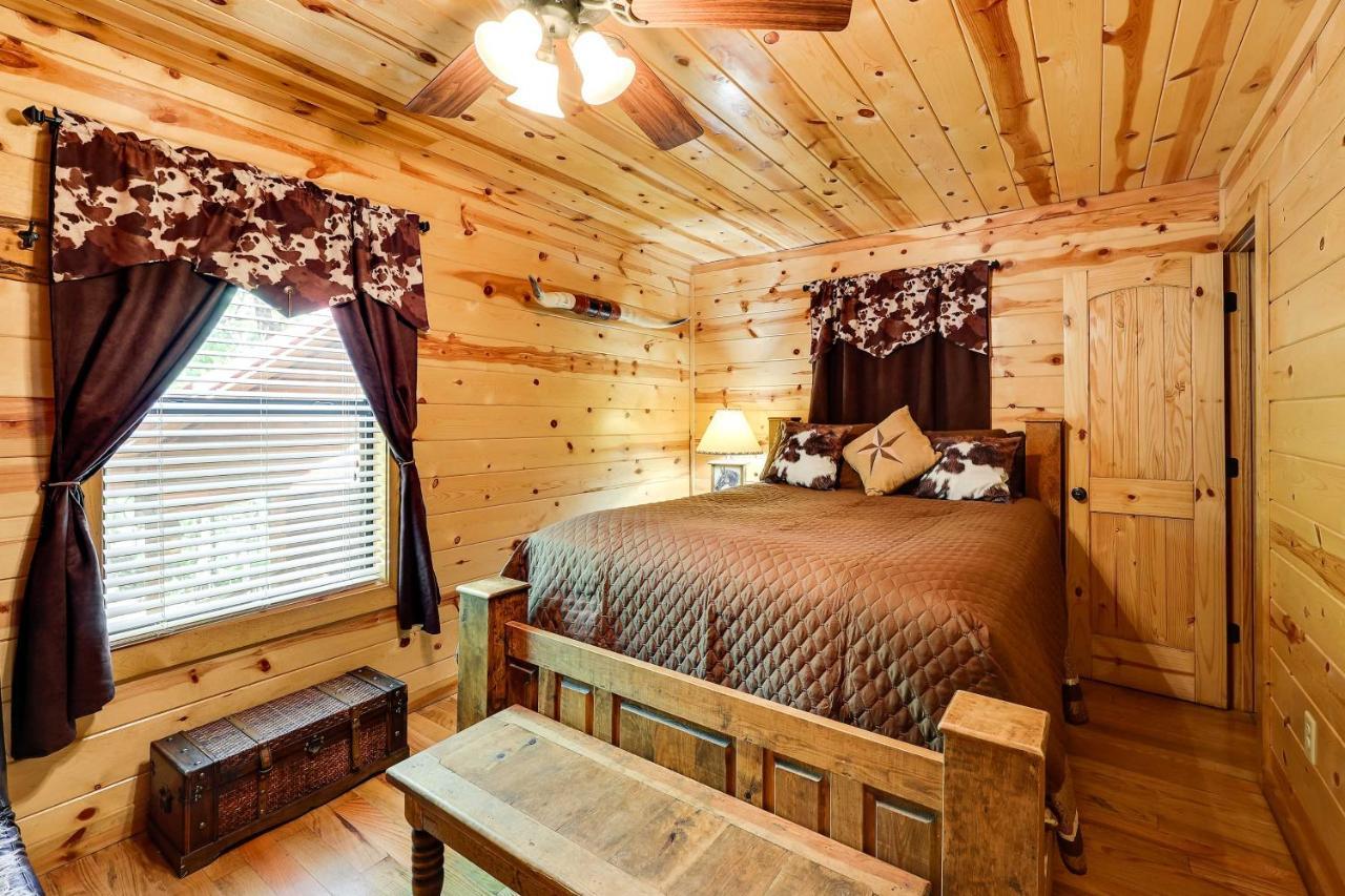 Broken Bow Rental Cabin With Hot Tub And Bar Luaran gambar