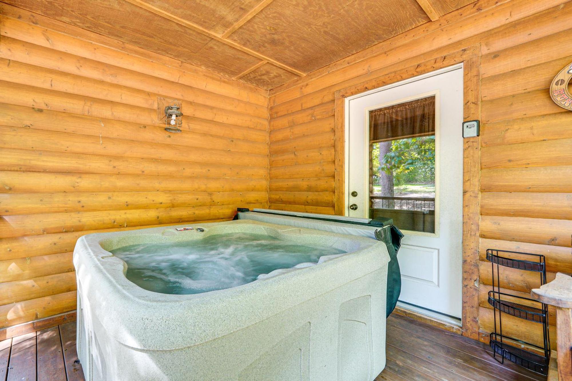 Broken Bow Rental Cabin With Hot Tub And Bar Luaran gambar